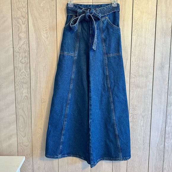 NWT Farm Rio Dark Wash Wide Leg Denim Pants - Picture 4 of 7